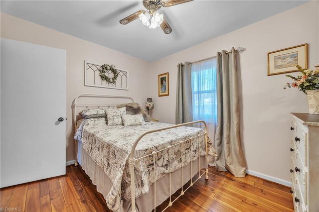 15 Mull Drive, Taylorsville, NC 28681