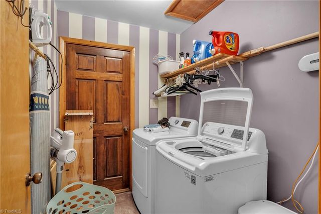 15 Mull Drive, Taylorsville, NC 28681