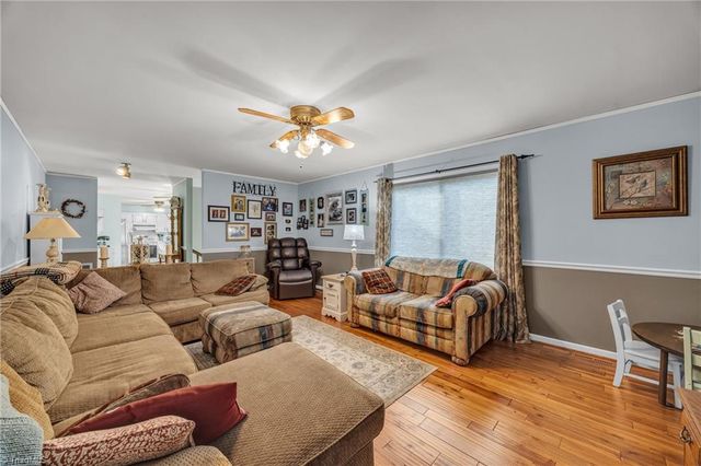 15 Mull Drive, Taylorsville, NC 28681