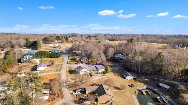 15 Mull Drive, Taylorsville, NC 28681