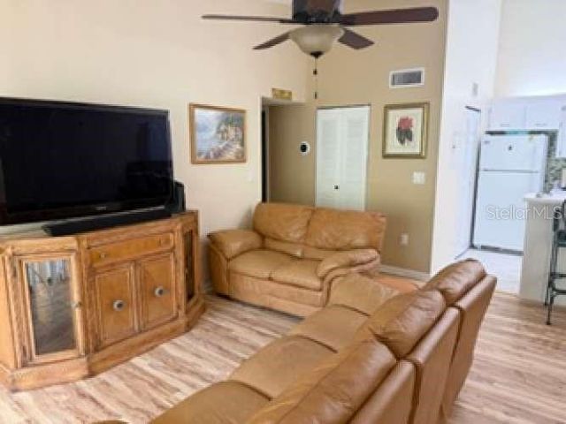 3301 CRYSTAL COURT E O, Palm Harbor, FL 34685