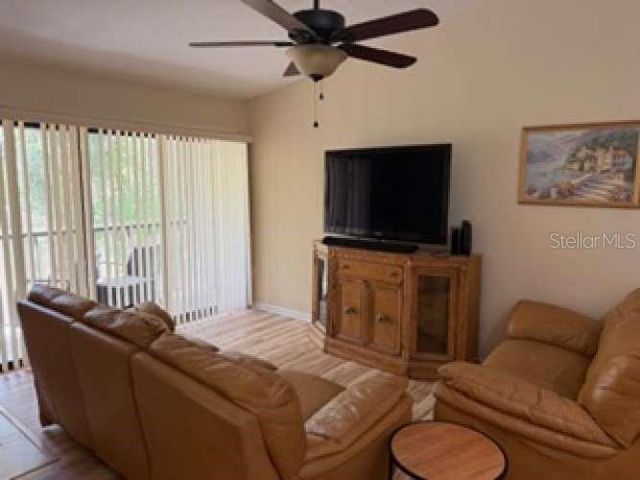 3301 CRYSTAL COURT E O, Palm Harbor, FL 34685