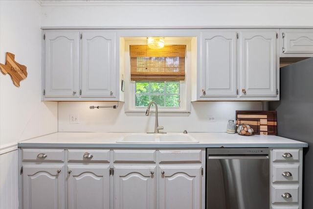 7844 Fairway Road, Woodway, TX 76712