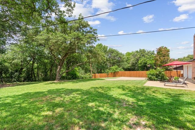 7844 Fairway Road, Woodway, TX 76712