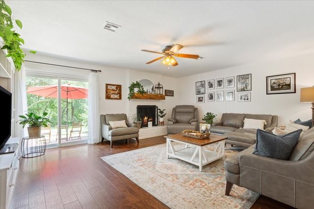 7844 Fairway Road, Woodway, TX 76712