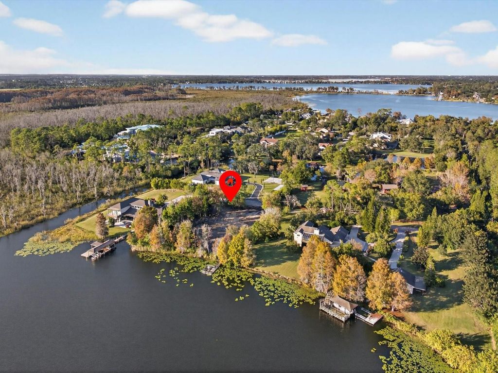 Image 14 of property listing at 9222 CHARLES E LIMPUS ROAD, Orlando, FL 32836