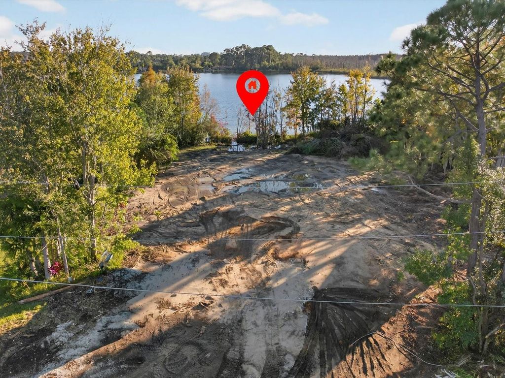 Image 4 of property listing at 9222 CHARLES E LIMPUS ROAD, Orlando, FL 32836