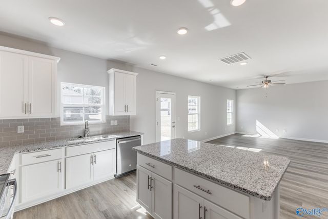 137 Domingues Avenue, Meridianville, AL 35759