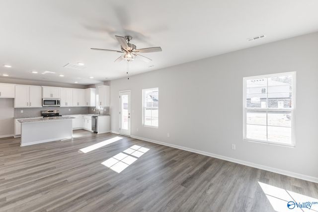 137 Domingues Avenue, Meridianville, AL 35759