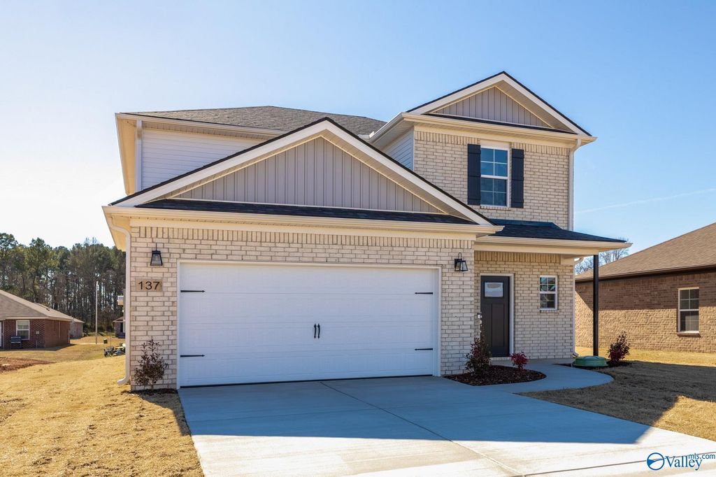 137 Domingues Avenue, Meridianville, AL 35759