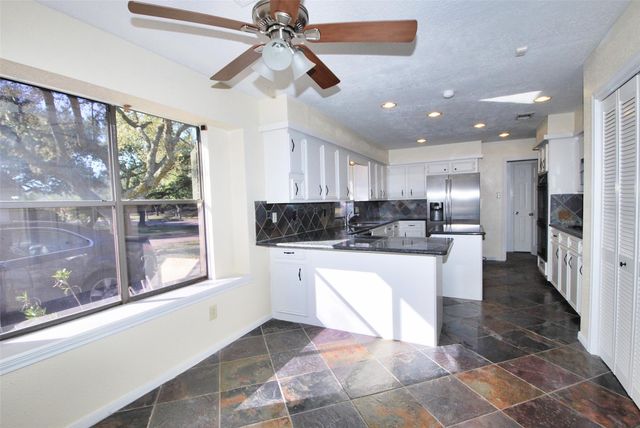 2515 Glenn Lakes Lane, Missouri City, TX 77459