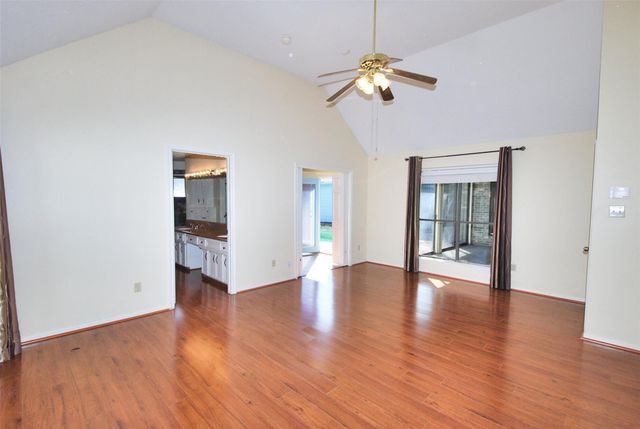 2515 Glenn Lakes Lane, Missouri City, TX 77459