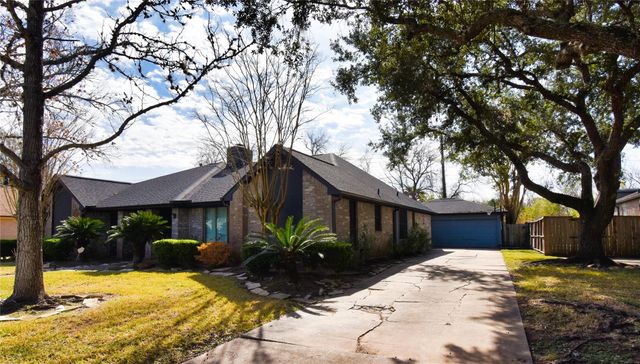 2515 Glenn Lakes Lane, Missouri City, TX 77459