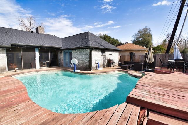 2515 Glenn Lakes Lane, Missouri City, TX 77459