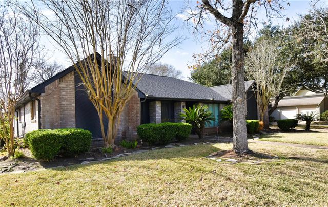 2515 Glenn Lakes Lane, Missouri City, TX 77459