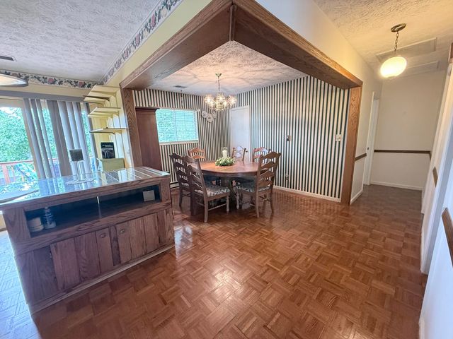 27 Poplar Lane, Morehead, KY 40351