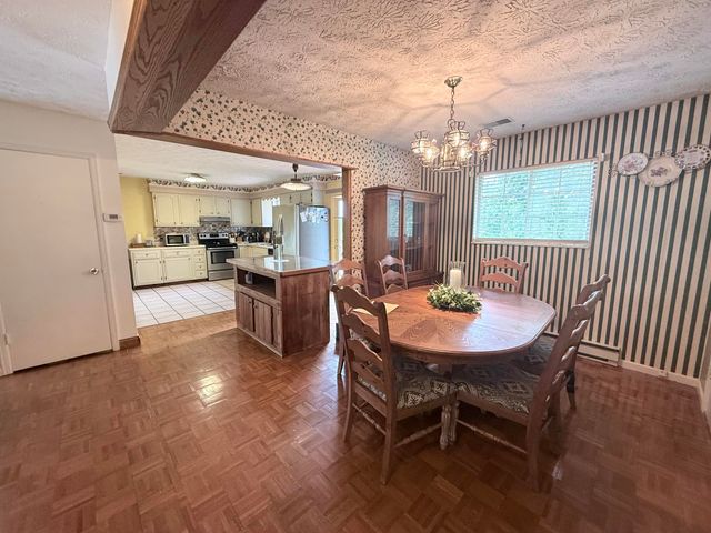 27 Poplar Lane, Morehead, KY 40351