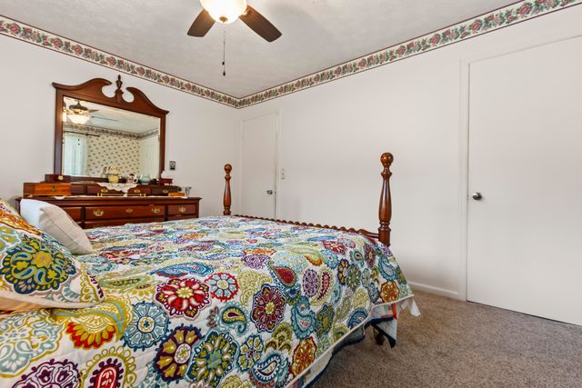 27 Poplar Lane, Morehead, KY 40351