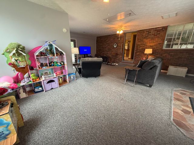 27 Poplar Lane, Morehead, KY 40351