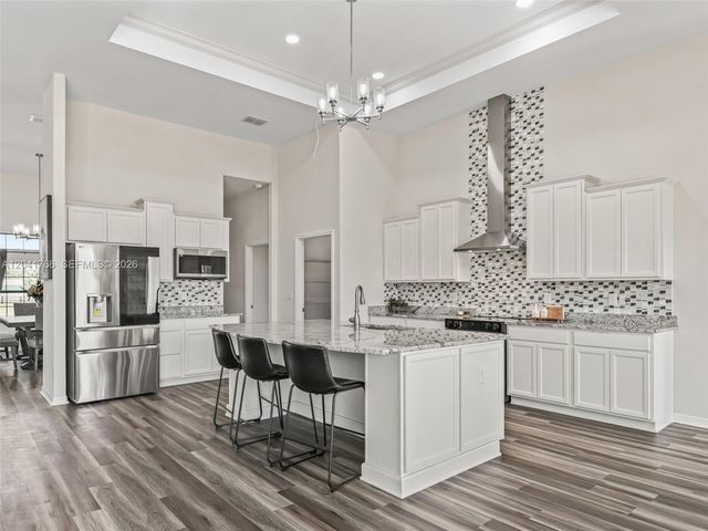 7041 NE 22nd Court Rd, Ocala, FL 34479