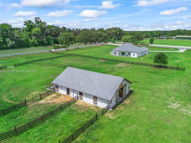 7041 NE 22nd Court Rd, Ocala, FL 34479