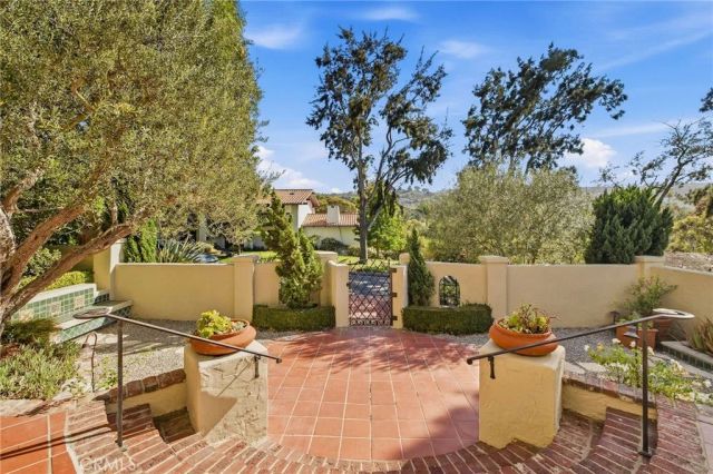 3321 Via Palomino, Palos Verdes Estates, CA 90274