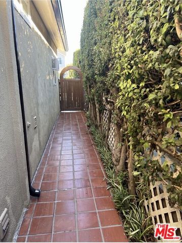 4813 Sawtelle Boulevard, Culver City, CA 90230