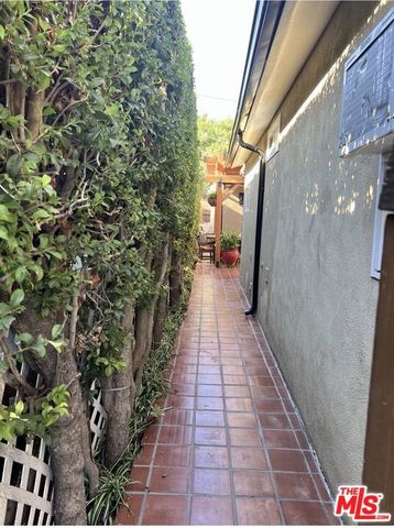 4813 Sawtelle Boulevard, Culver City, CA 90230