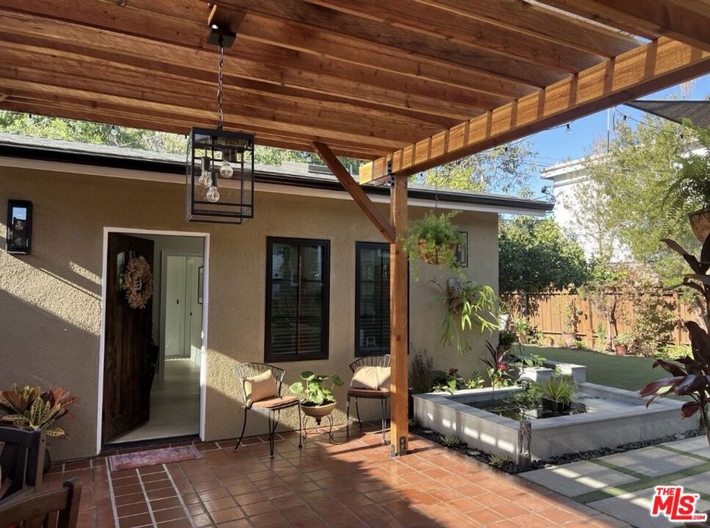 4813 Sawtelle Boulevard, Culver City, CA 90230