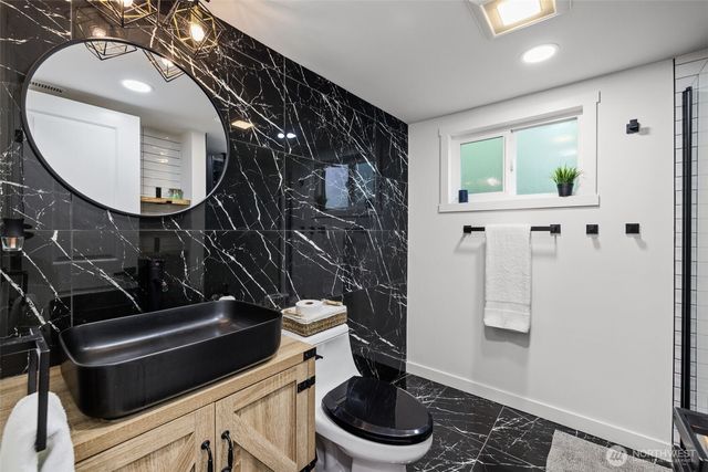 16031 SE 167th Place, Renton, WA 98058