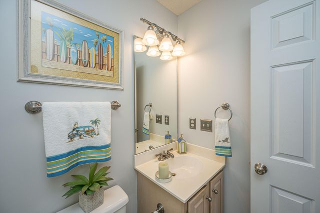 180 Historic Drive, Mount Pleasant, SC 29464