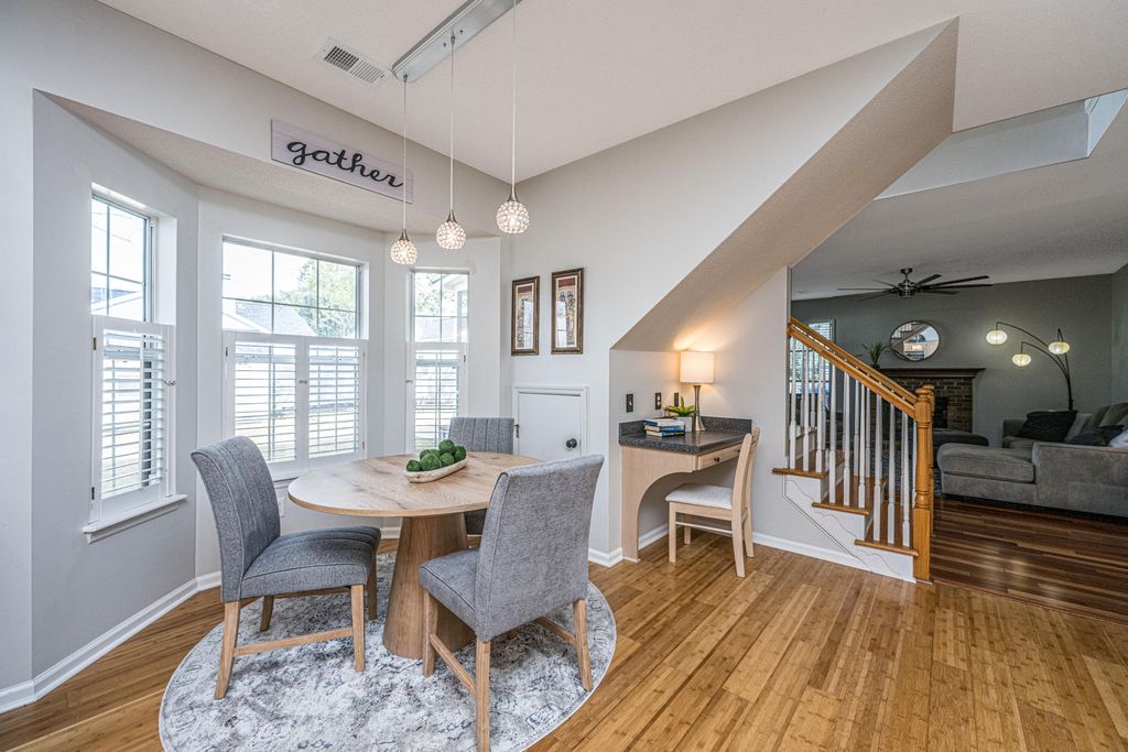 Image 16 of property listing at 180 Historic Drive, Mount Pleasant, SC 29464