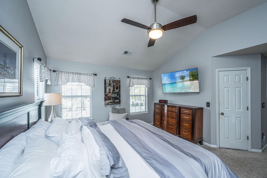 Image 21 of property listing at 180 Historic Drive, Mount Pleasant, SC 29464