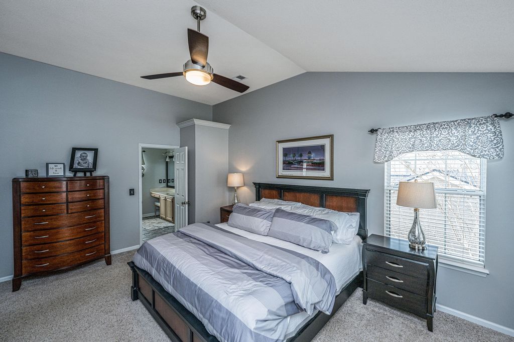 Image 23 of property listing at 180 Historic Drive, Mount Pleasant, SC 29464