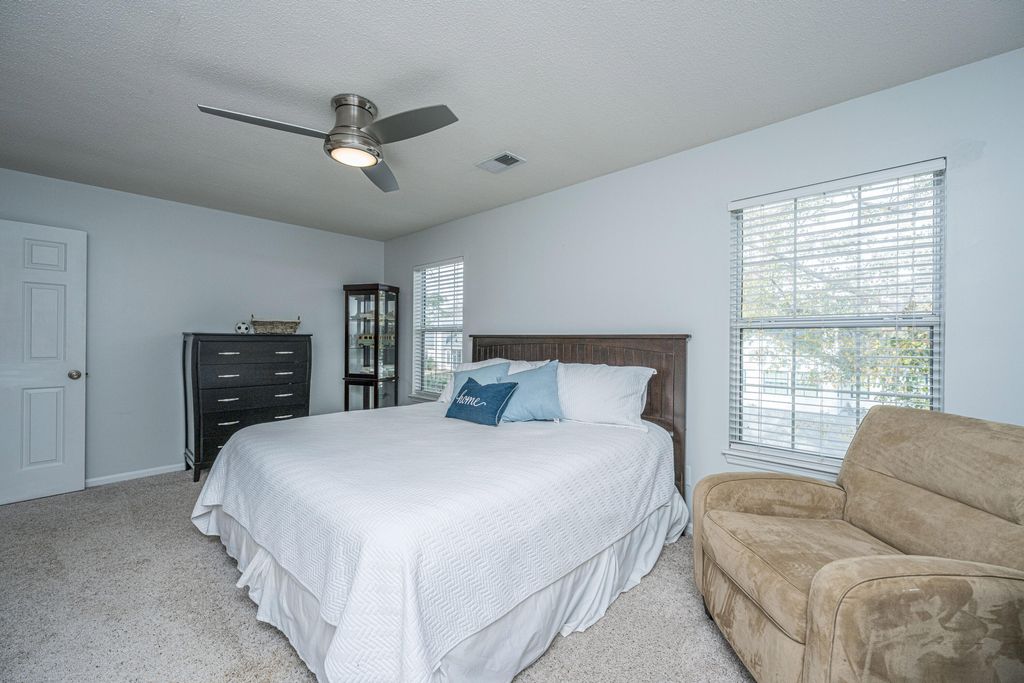 Image 29 of property listing at 180 Historic Drive, Mount Pleasant, SC 29464