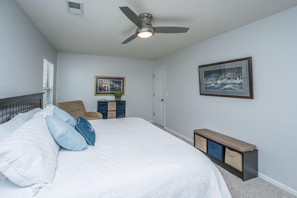 Image 31 of property listing at 180 Historic Drive, Mount Pleasant, SC 29464