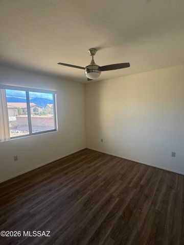 1434 W Hidden Crest Court, Green Valley, AZ 85622