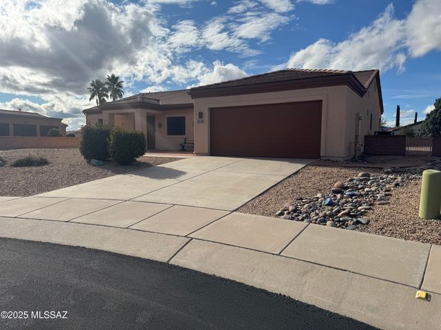 1434 W Hidden Crest Court, Green Valley, AZ 85622