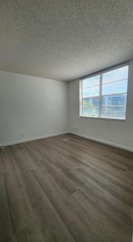 6500 NW 2nd Avenue 311, Boca Raton, FL 33487
