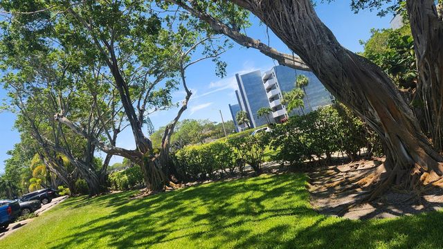 6500 NW 2nd Avenue 311, Boca Raton, FL 33487