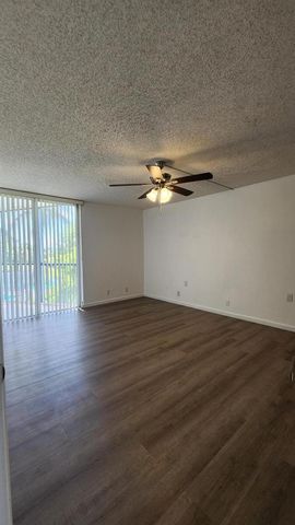 6500 NW 2nd Avenue 311, Boca Raton, FL 33487