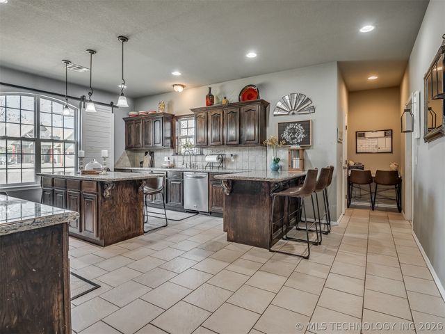 808 N E Street, Eufaula, OK 74432