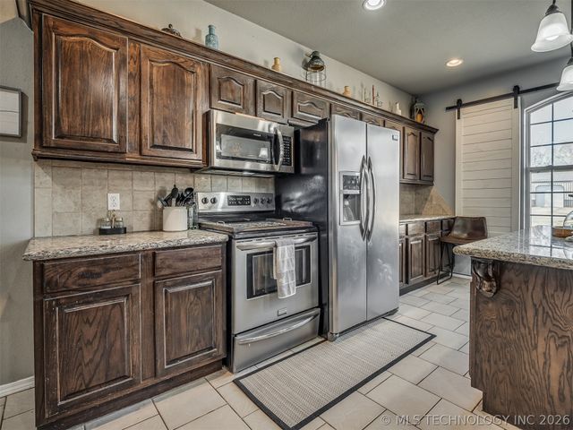 808 N E Street, Eufaula, OK 74432