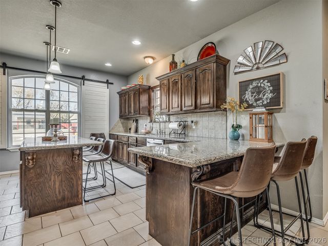 808 N E Street, Eufaula, OK 74432