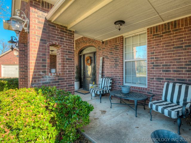 808 N E Street, Eufaula, OK 74432