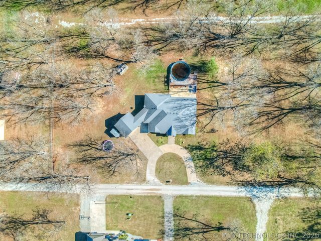 808 N E Street, Eufaula, OK 74432