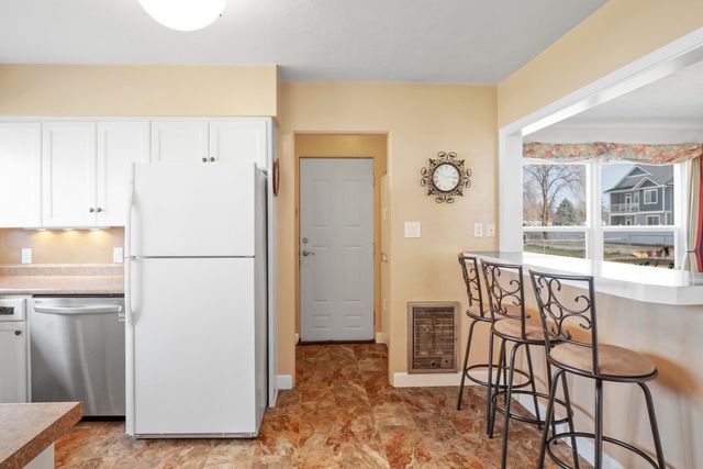 16427 E Riverside Ave, Spokane Valley, WA 99037