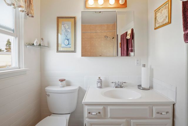 16427 E Riverside Ave, Spokane Valley, WA 99037