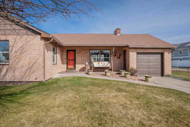 16427 E Riverside Ave, Spokane Valley, WA 99037