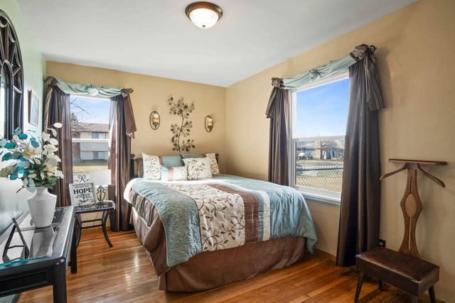 16427 E Riverside Ave, Spokane Valley, WA 99037